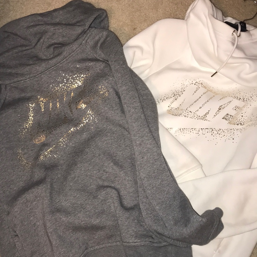 2 nike women hoodies